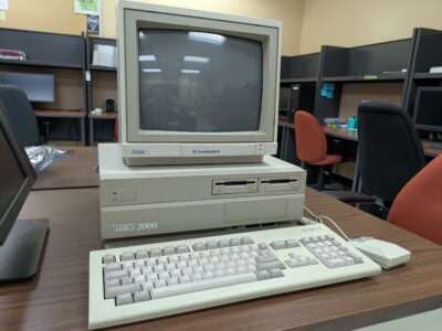 Amiga 2000
