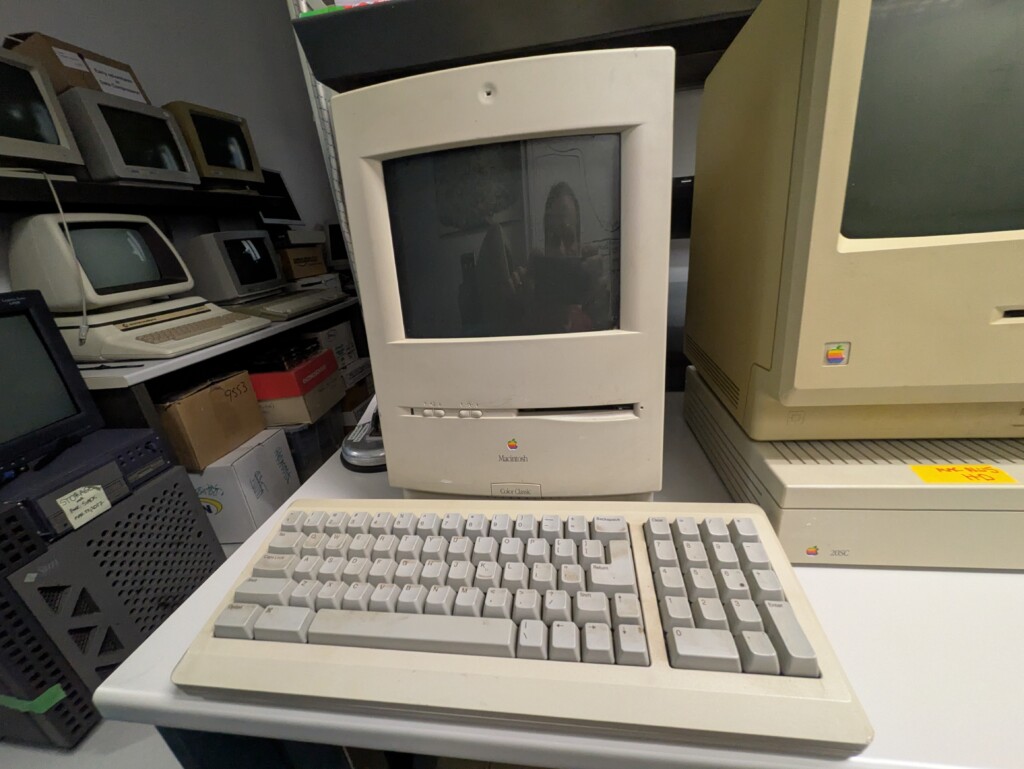 Apple Color Classic