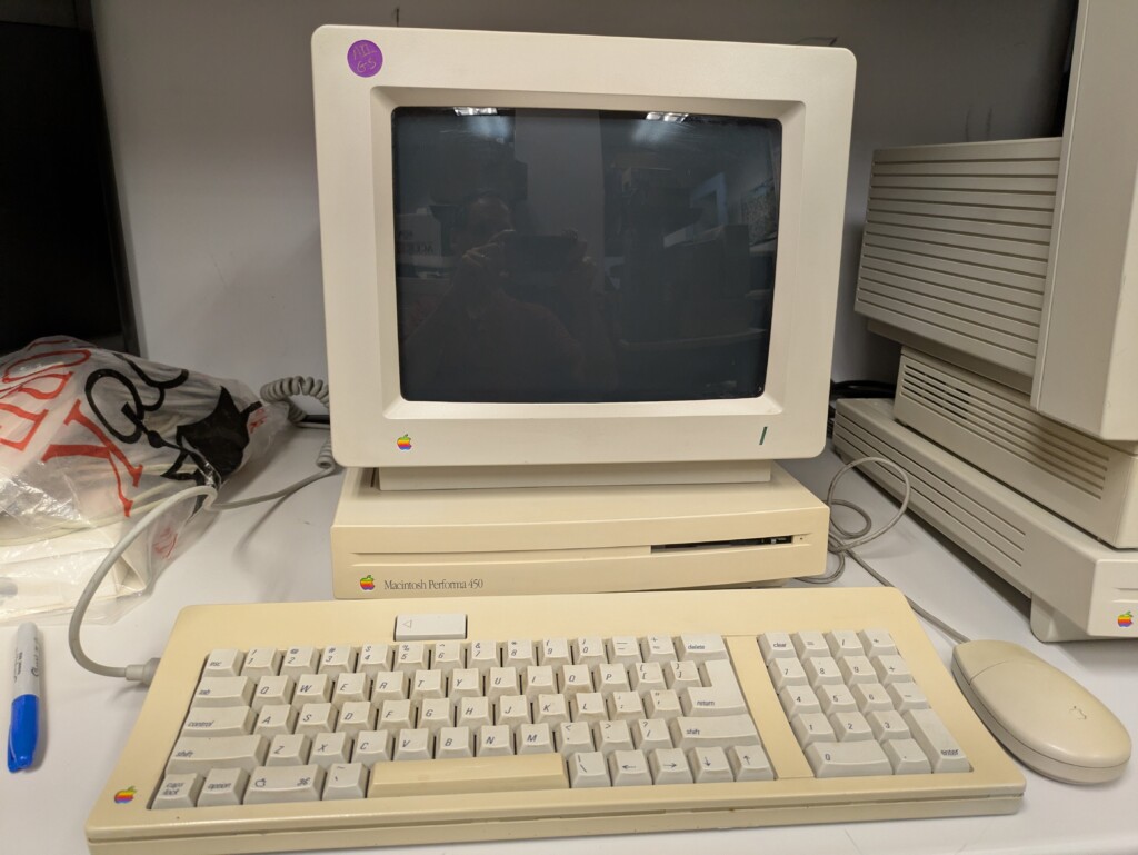 Macintosh Performa 450