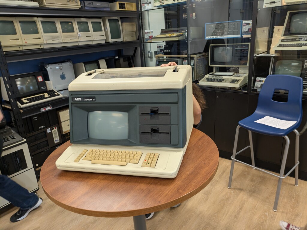 AES Alphaplus 12