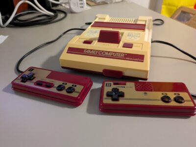 Nintendo Family Computer (Famicom)