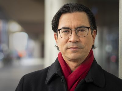 Photo for the news post: Duncan McCue joins Carleton’s journalism program full-time to create more Indigenous storytelling