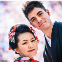 Ayumi and Alec in their wedding picture