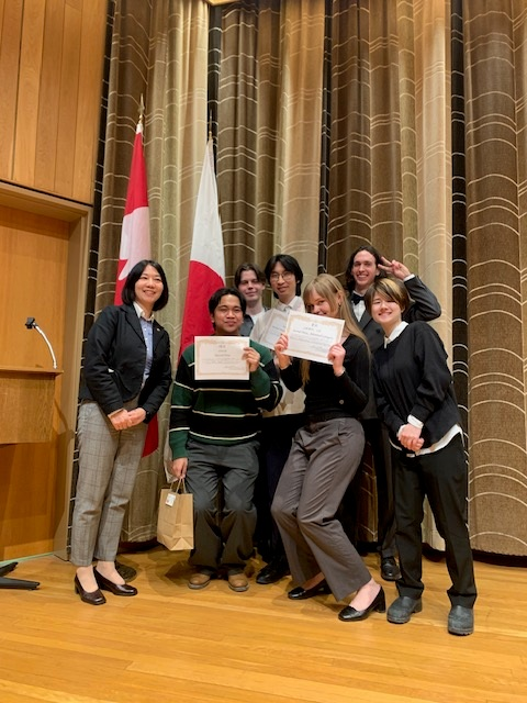 Image of Mami Sasaki with Carleton University students at the 37th annual Japanese Speech Contest in Ottawa
