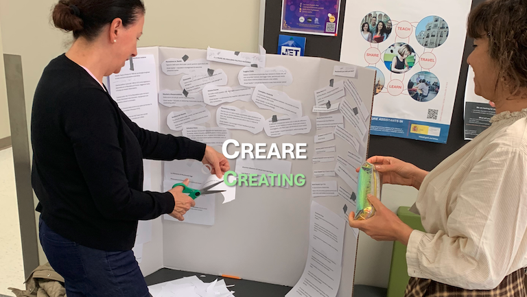 Debra and Sana cutting & pasting. Creare - Creating.