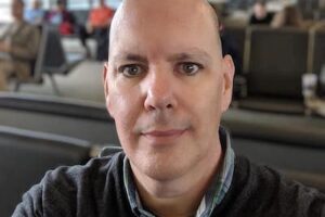 Don in an airport lounge