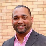 headshot of Angel Arias