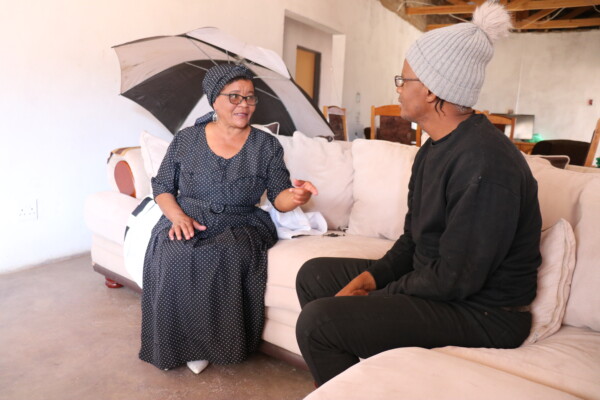 Image of Ms. Rose Pier-Katzao in an interview with Mr. Boetles Gewers