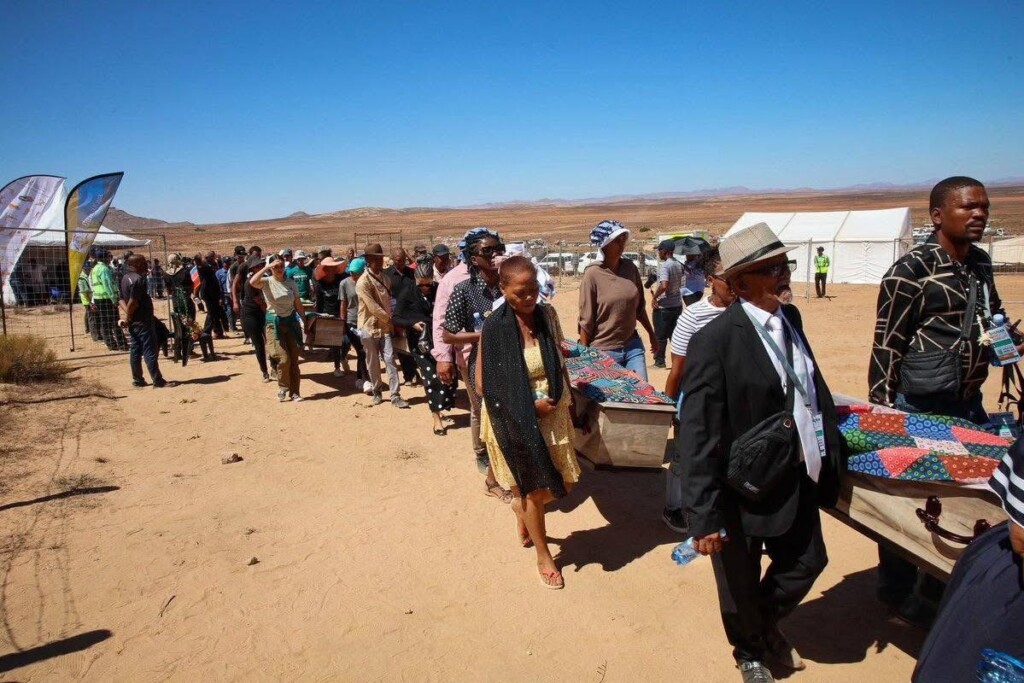 Image from the reburial ceremony of Khoe remains at the Kinderlê Monument.