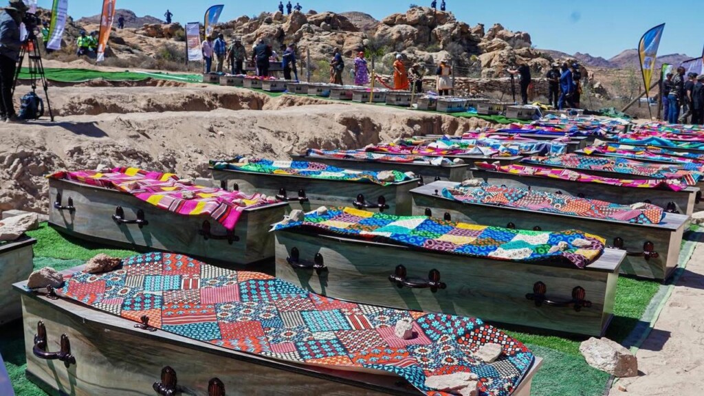 Image from the reburial ceremony of Khoe remains at the Kinderlê Monument.