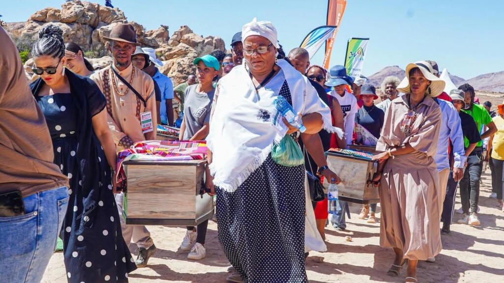 Image from the reburial ceremony of Khoe remains at the Kinderlê Monument.