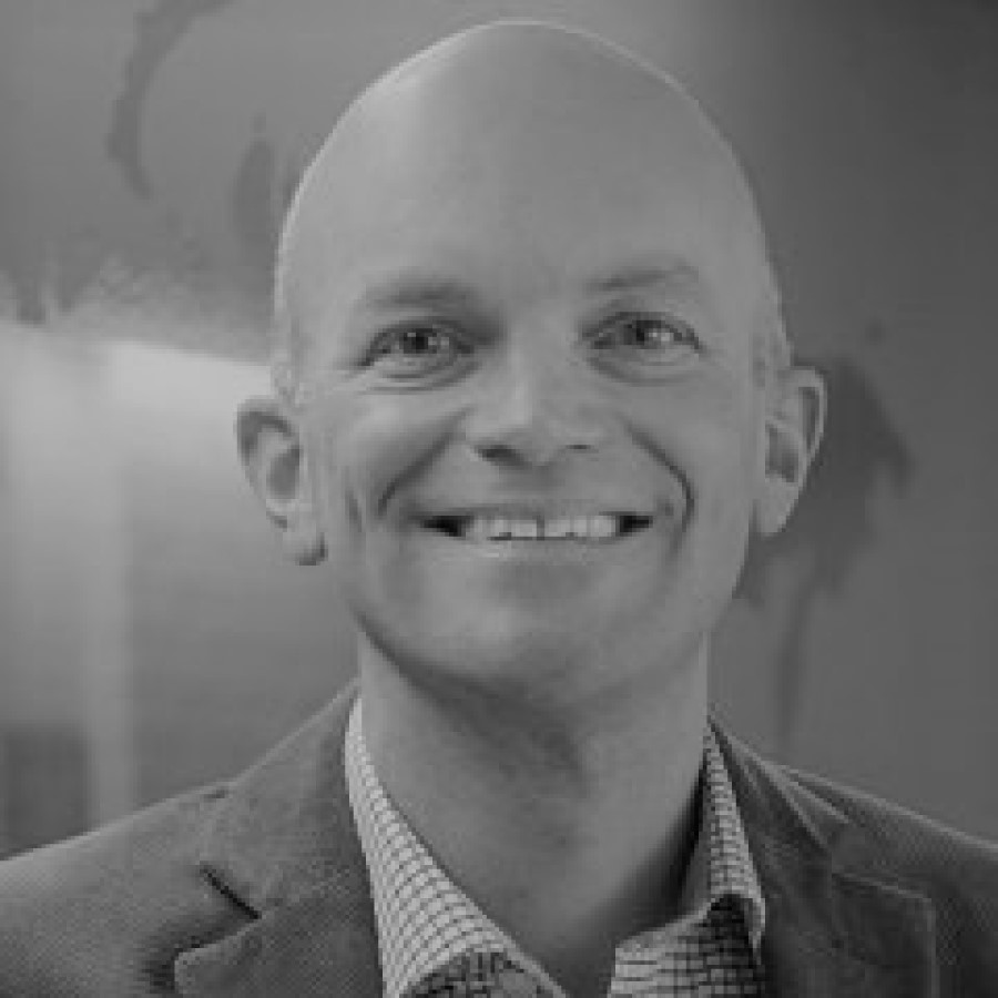 Achim Hurrelmann headshot