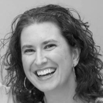 Natalie Allan headshot