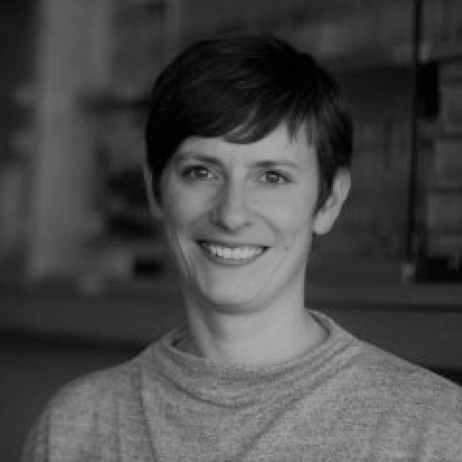 Jenny Bruin headshot