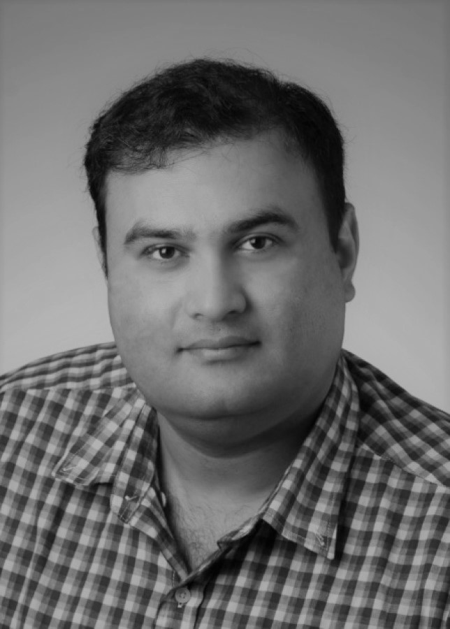 Omair Shafiq headshot