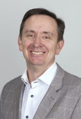 Peter Felten Headshot
