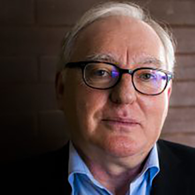 A photo of professor Piotr Dutkiewicz