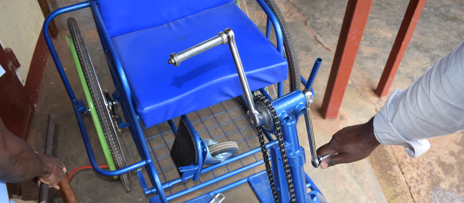 Picture of Prototype 1 - with hand crank